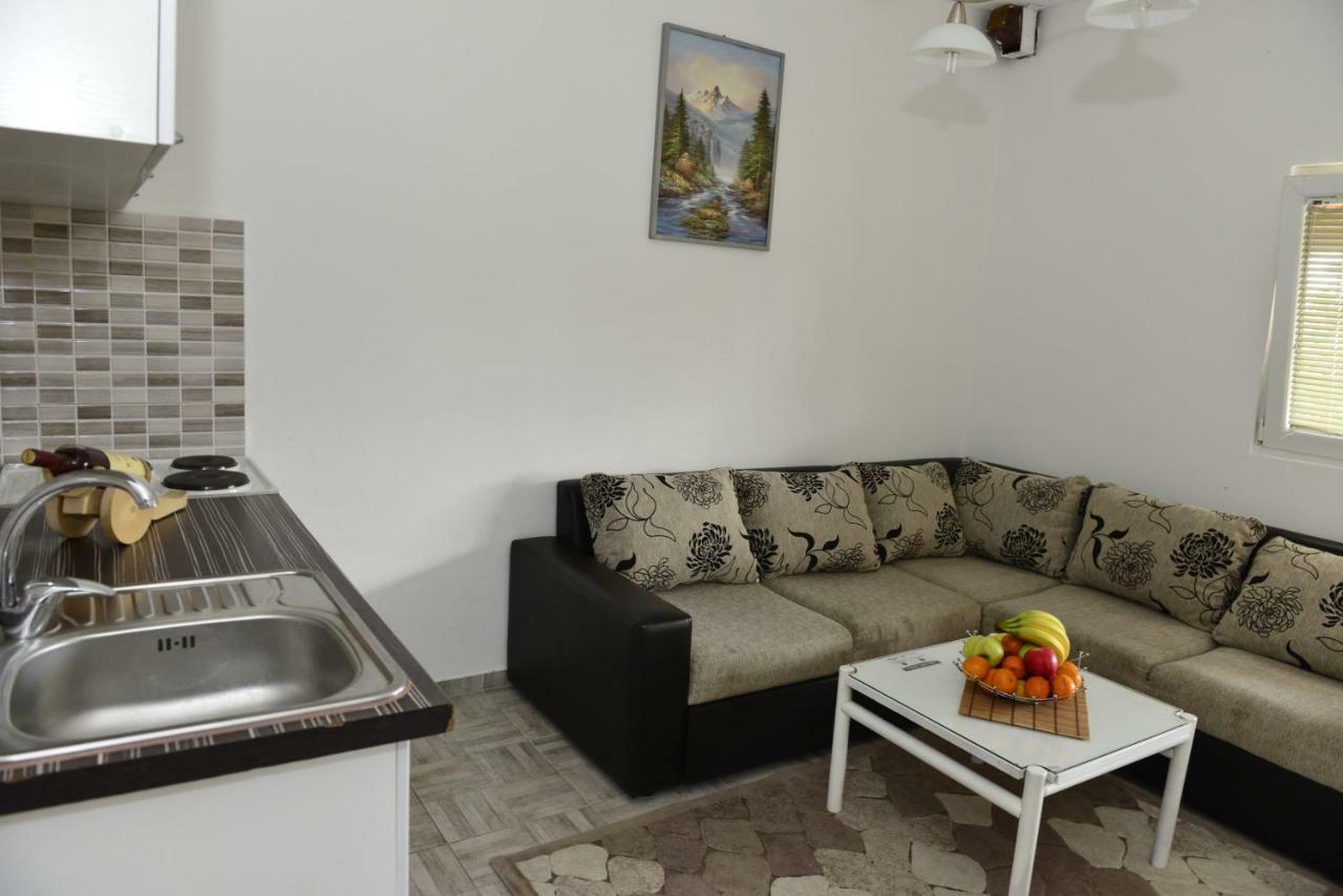 Enko 1 Apartment Tivat Exterior photo